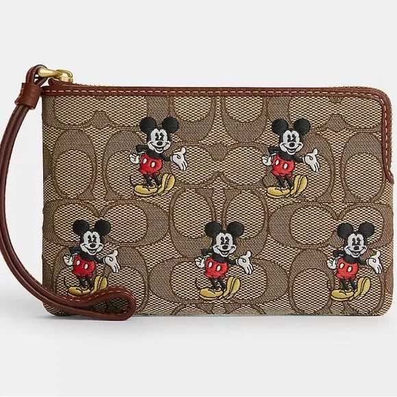 Coach mickey wristlet 2025